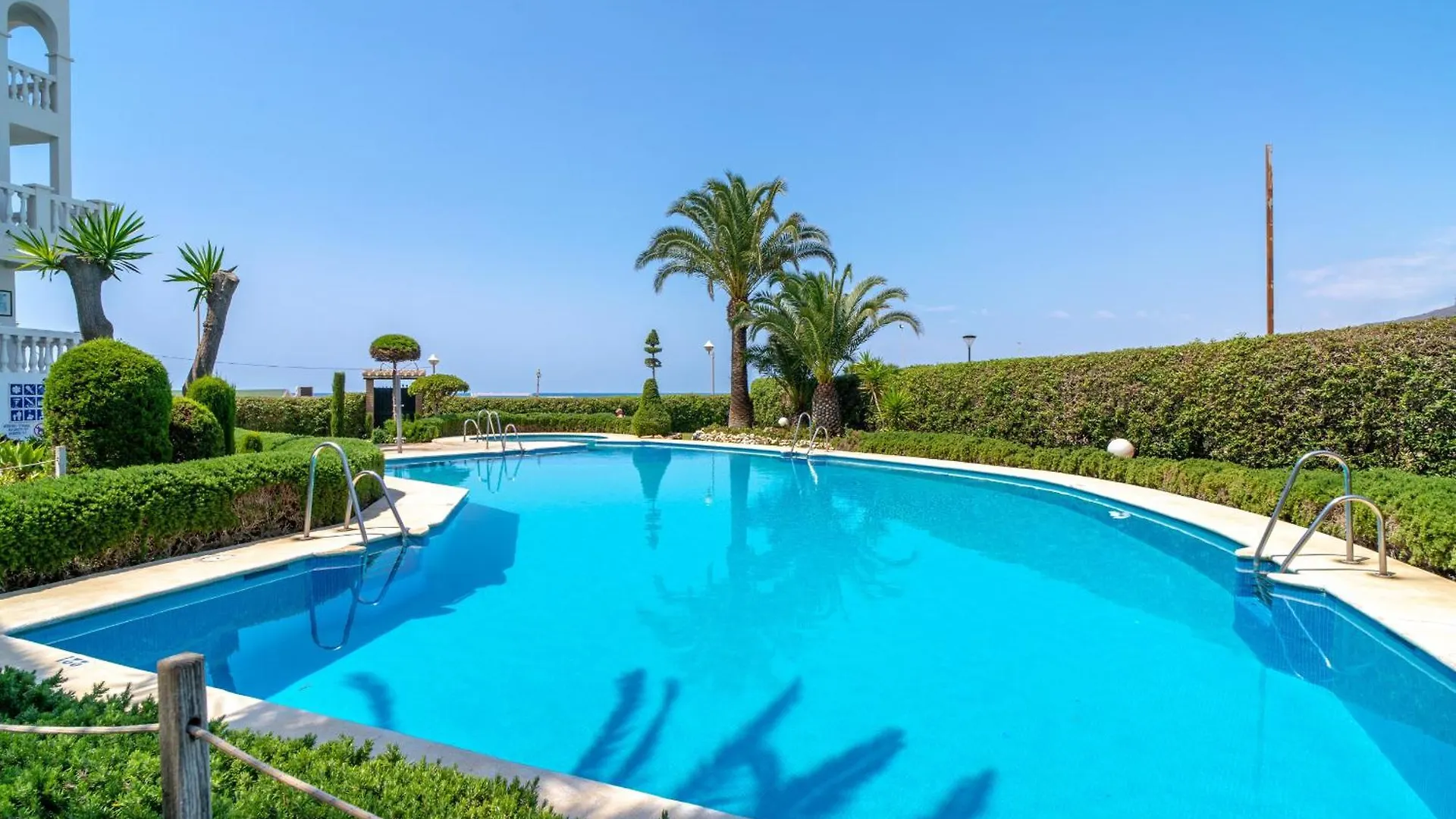 Stella Maris Beachfront 3A By Casasol location
